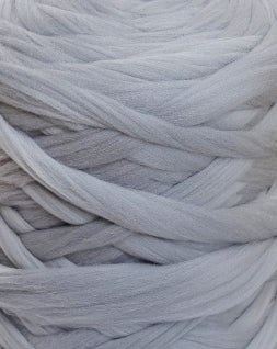 Kromski Merino Kammzug Premium in Metallgrau, Farbe 237