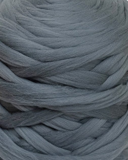 Kromski Merino Kammzug Premium in Mittelgrau, Farbe 241