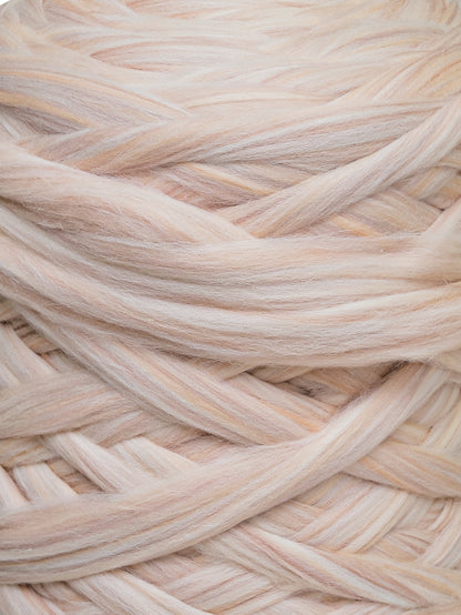 Kromski Merino Kammzug Standard in Muschel, Farbe 85