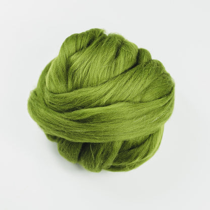 Kromski Merino Kammzug Standard in Limette, Farbe 32